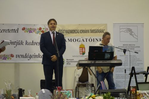 idosek-vilagnapja-2025